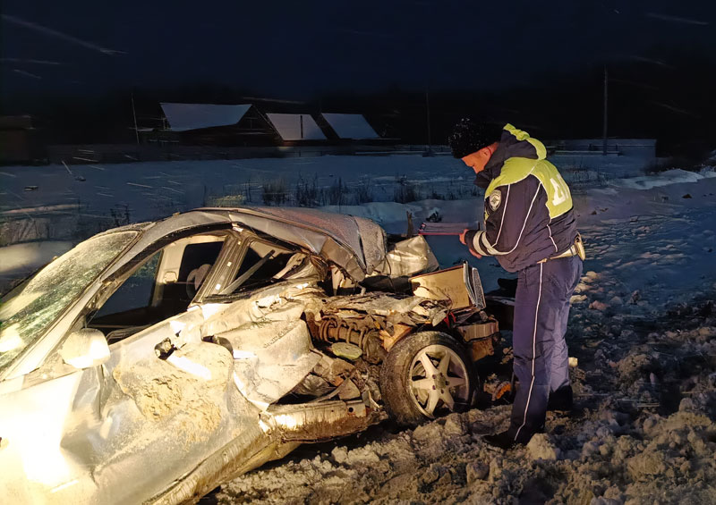 Смертельное ДТП произошло на трассе Пермь — Екатеринбург | На трассе Пермь — Екатеринбург в ДТП погибла пассажирка Subaru Смертельное ДТП произошло на трассе Пермь — Екатеринбург | На трассе Пермь — Екатеринбург в ДТП погибла пассажирка Subaru