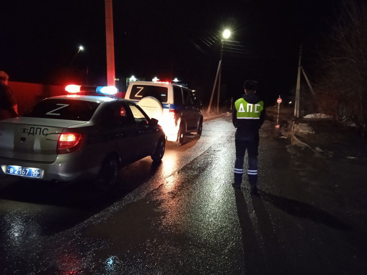 Оренбуржье заливает талыми водами — движение по трассам ограничено  | В Оренбуржье из-за паводка ограничили движение по федеральной трассе 
