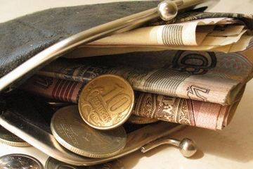 Моисеев: накопительную часть пенсии приостановят на год