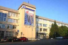 В Кургане рабочий сорвался с высоты и погиб