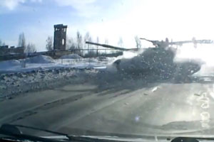 Танки Нижнего Тагила помешали. Видео Танки Нижнего Тагила помешали. Видео