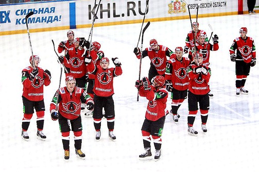 Екатеринбургский «Автомобилист» проиграл «Медвешчаку»