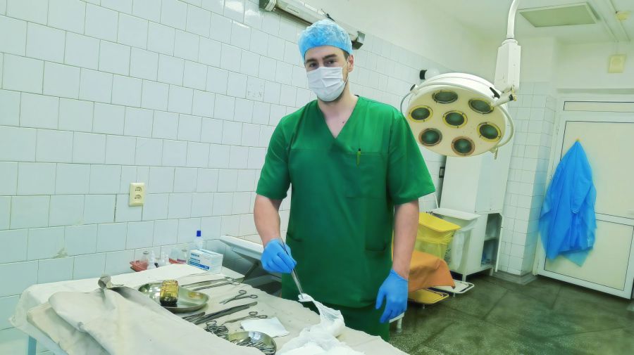 Перелили три литра крови - на Урале хирурги сделали 15 операций, чтобы спасти мужчину | На Урале спасли 45-летнего мужчину с некрозом поджелудочной железы Перелили три литра крови - на Урале хирурги сделали 15 операций, чтобы спасти мужчину | На Урале спасли 45-летнего мужчину с некрозом поджелудочной железы