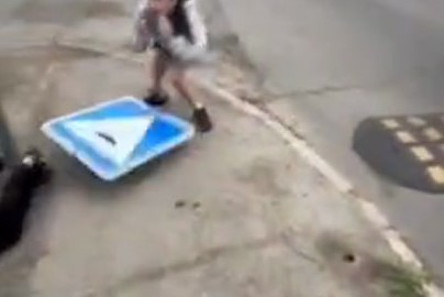 Свердловская школьница попыталась повторить «распятье» и получила травму  | На Урале девочка сильно травмировалась при имитации «распятья» 