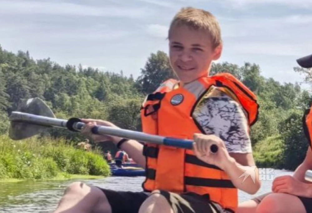 «Не успел дойти 10 метров»: что стало со школьником на Урале, которого на «зебре» сбила Lada | Уральский школьник, которого сбили на пешеходном переходе, встал на ноги