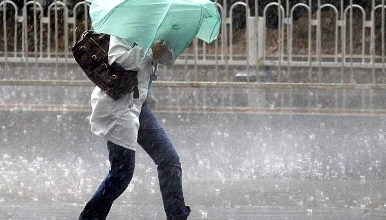 В Свердловской области ожидаются сильные дожди, ливни, усиление ветра до 25 м/с