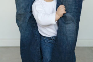 Одиноким мужчинам запретят пользоваться услугами суррогатной матери Одиноким мужчинам запретят пользоваться услугами суррогатной матери