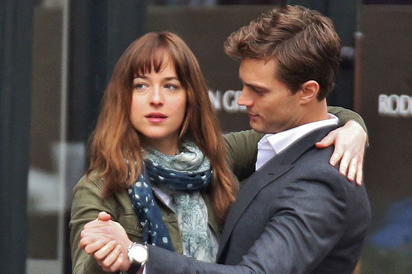 Лента «Пятьдесят оттенков серого» собрала более 300 миллионов долларов