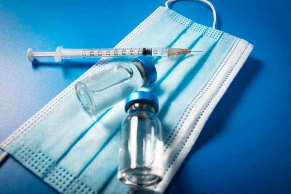 На Среднем Урале выявлен 721 новый случай COVID-19