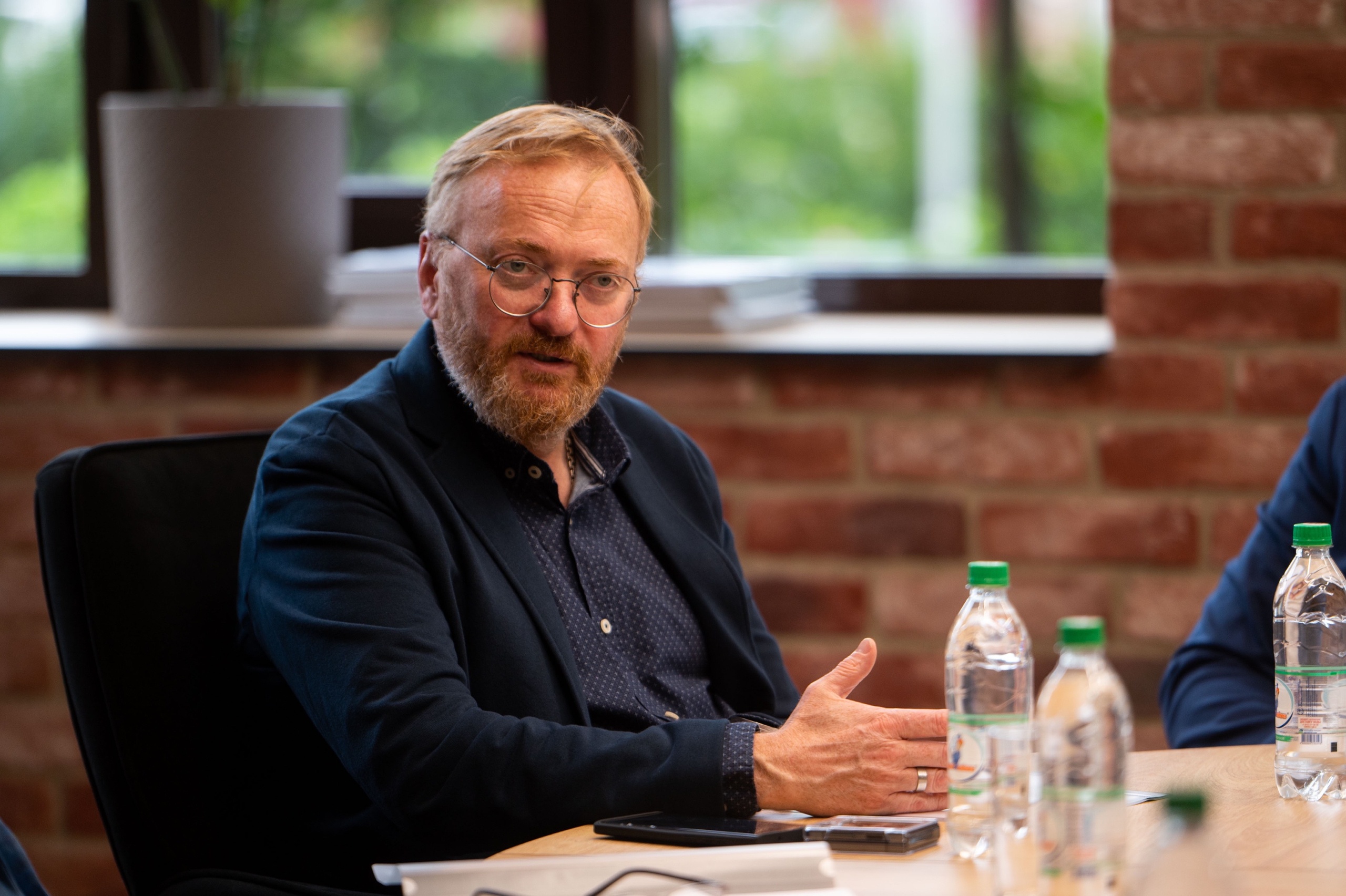 Депутат Виталий Милонов предлагает наказывать разводящихся супругов Депутат Виталий Милонов предлагает наказывать разводящихся супругов