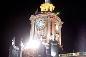 Новый год в Екатеринбурге на площади 1905 года: как это было Новый год в Екатеринбурге на площади 1905 года: как это было