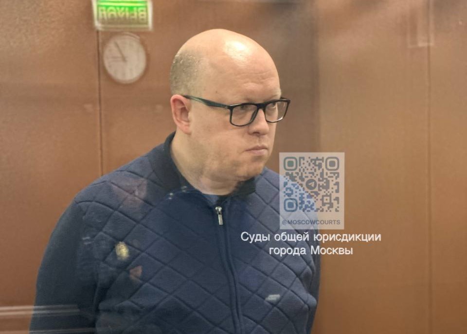 Бывший и нынешний челябинские министры отправлены в СИЗО в Москве  | Суд в Москве арестовал бывшего и нынешнего челябинских министров 