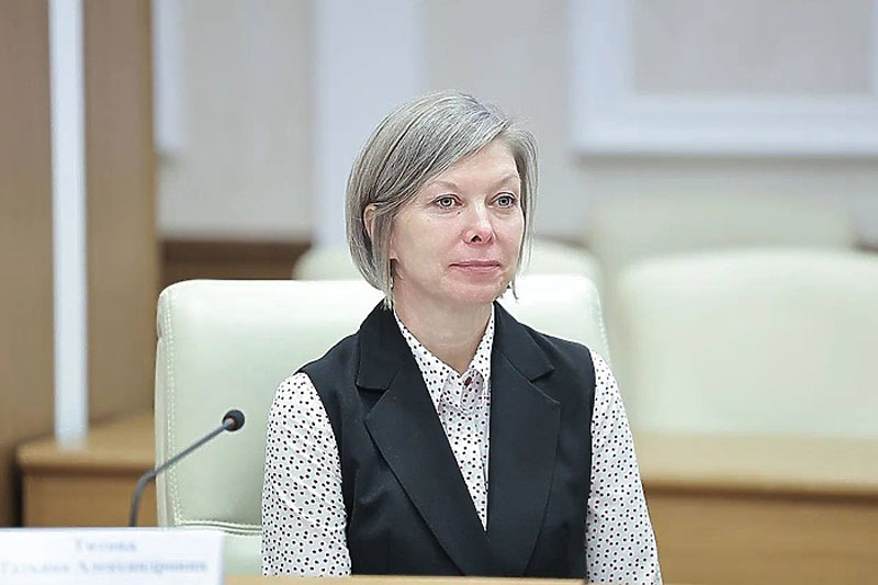 Опасная мода среди подростков Екатеринбурга — снова катаются на «колбасе» трамвая | Уполномоченный по правам ребенка рассказала, как бороться с зацеперами в Екатеринбурге