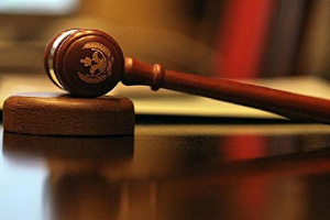 В новый год с долгами перед ребенком и ...в колонии