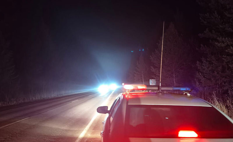 Густой туман на дороге «Серов — Североуральск — Ивдель»: ГИБДД предупреждает водителей | ГИБДД предупреждает о тумане на участке «Серов — Североуральск — Ивдель»