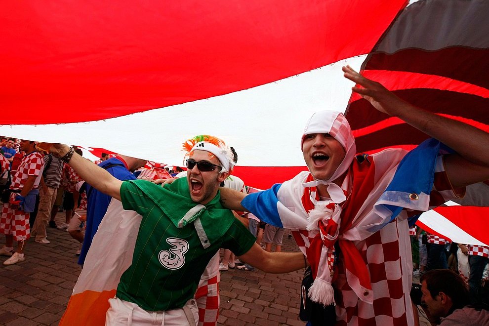 Российских болельщиков берут в «ежовые рукавицы»