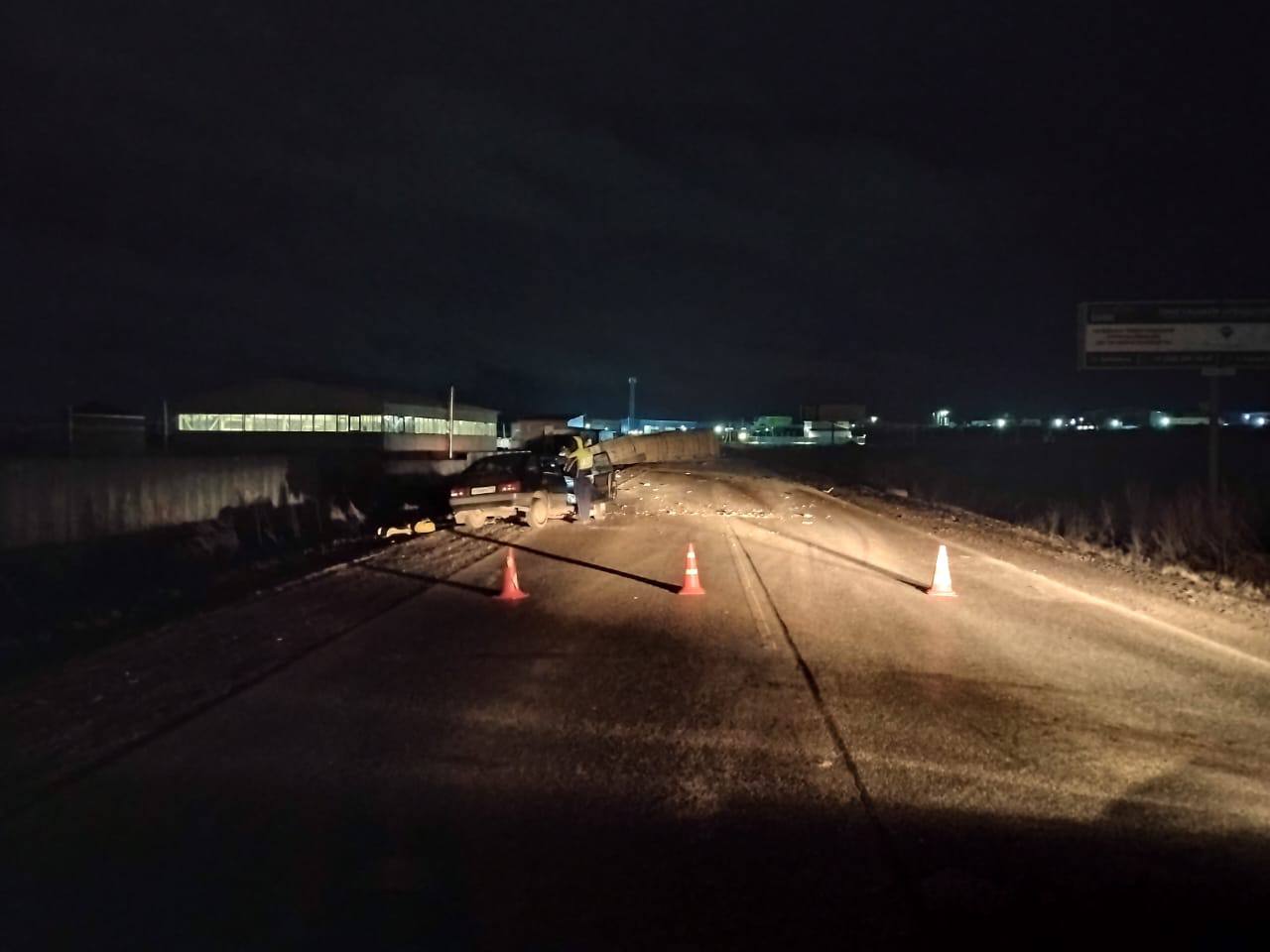 Столкнулась со злостным нарушителем. В ДТП на трассе погибла 33-летняя автоледи | 33-летняя автомобилистка погибла в результате ДТП на Урале