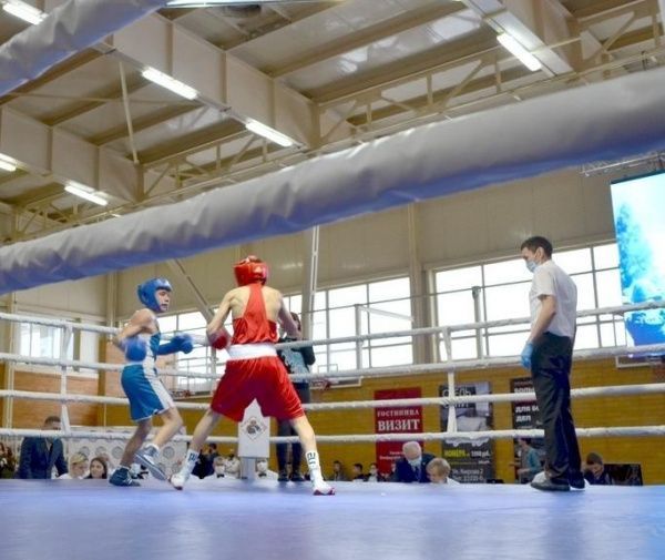 Спортсмены из Свердловской области вышли в полуфинал международного турнира по боксу