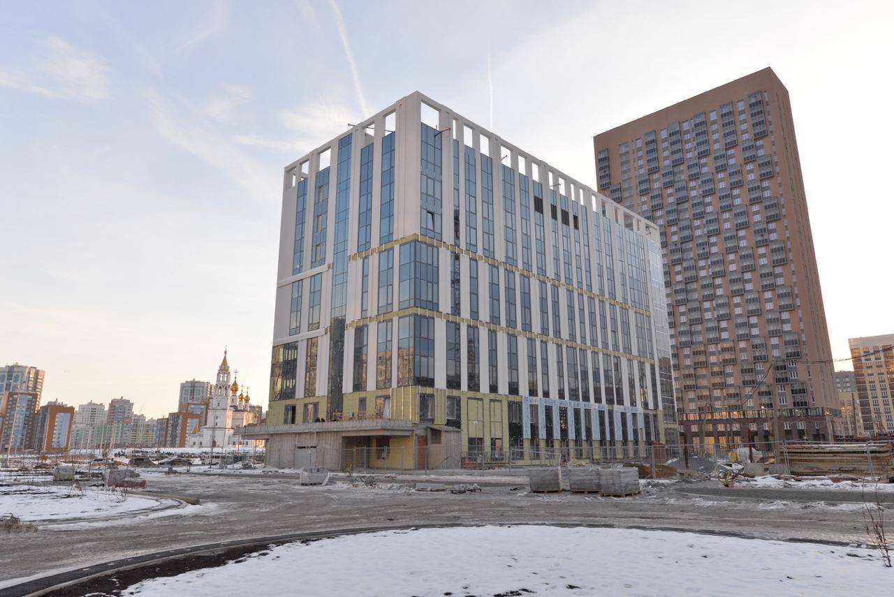 В Академическом районе Екатеринбурга завершается строительство современной поликлиники В Академическом районе Екатеринбурга завершается строительство современной поликлиники