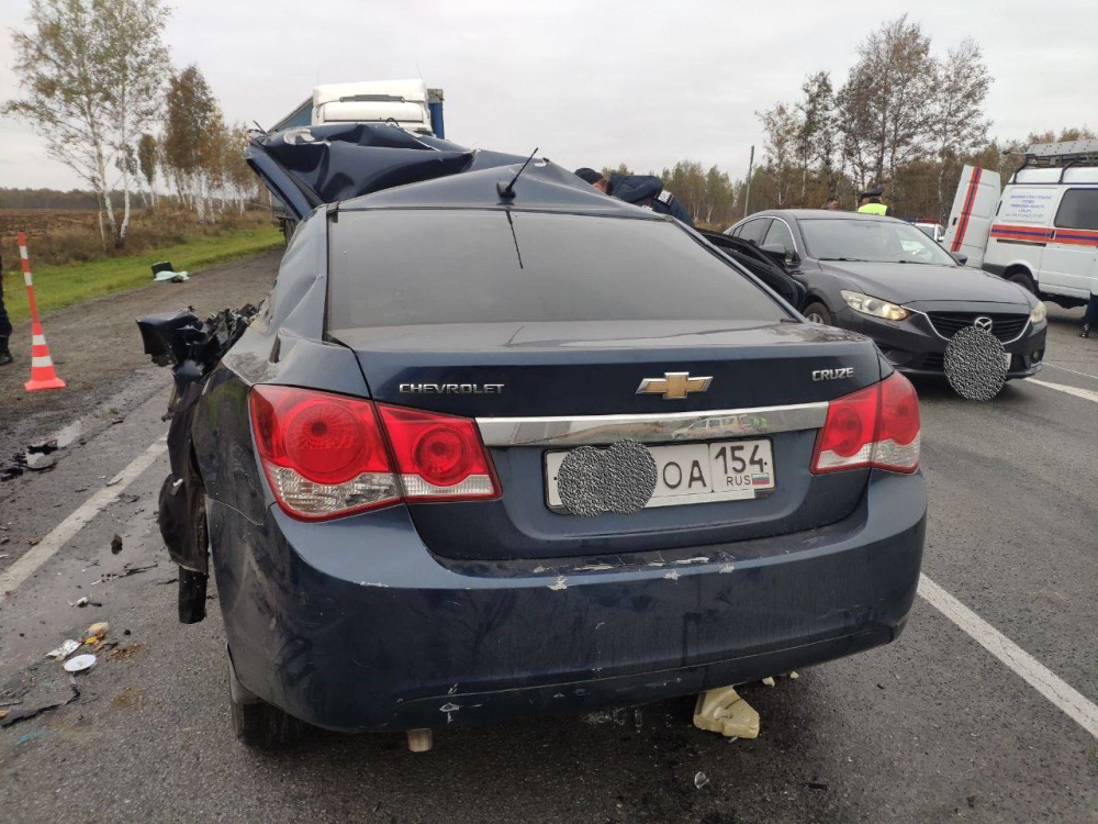 Уснул за рулём — в Тюменской области погибли водитель, его жена и дочь  | Семья из Башкирии погибла в ДТП на тюменской трассе 