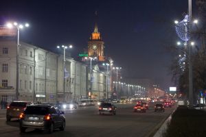 Мэрия Екатеринбурга остро нуждается в двух «Лексусах» на 9 млн. рублей