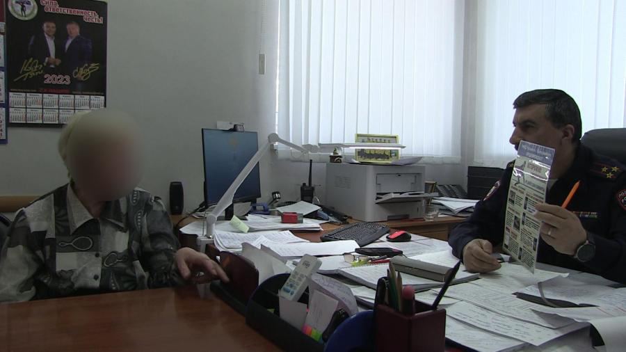 В Екатеринбурге пенсионерка пять раз подряд перевела деньги мошенникам 