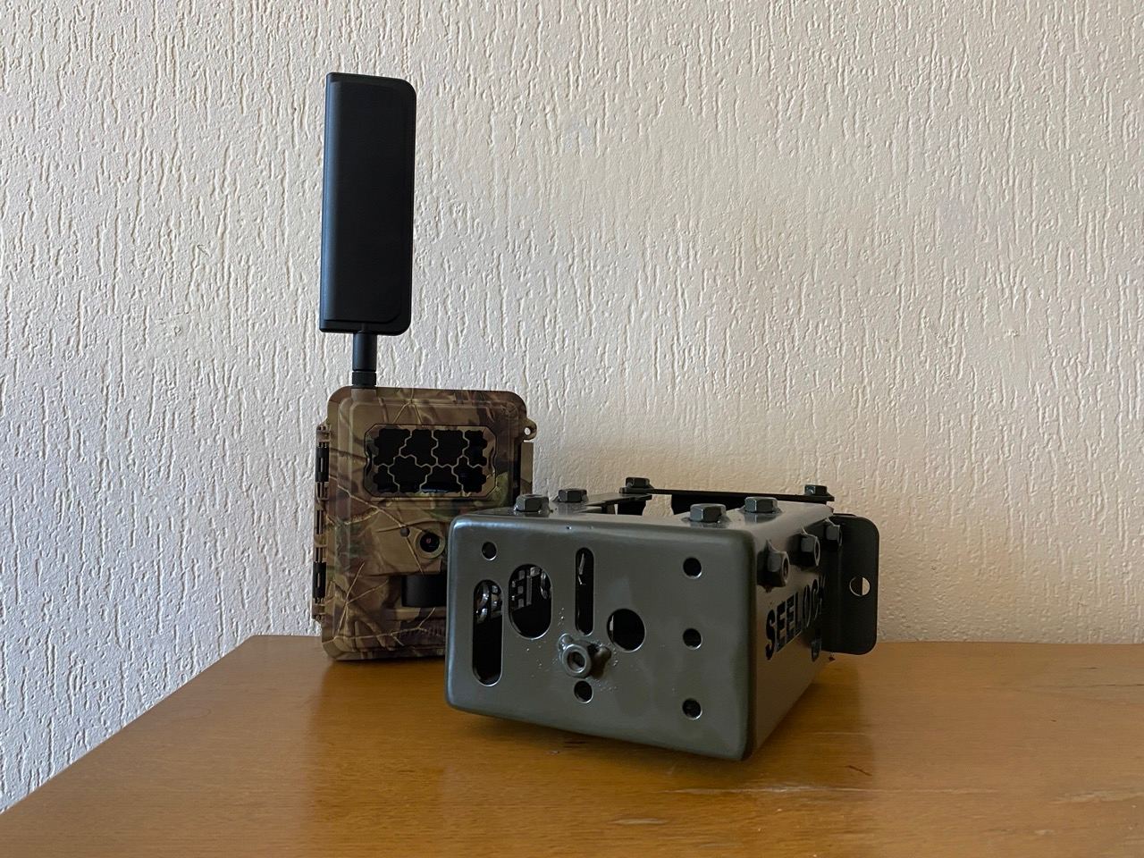 Минприроды по поручению губернатора Евгения Куйвашева закупило 20 фотоловушек, которые будут фиксировать виновных в создании несанкционированных свалок 