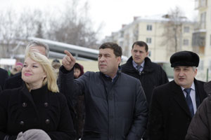 Детские сады, горячая вода и новый путепровод. Евгений Куйвашев «промониторил» Каменск-Уральский Детские сады, горячая вода и новый путепровод. Евгений Куйвашев «промониторил» Каменск-Уральский