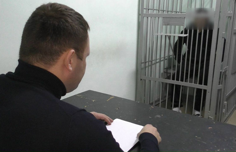 В Каменске-Уральском задержали мужчину с мефедроном на улице Ленина | Полиция Каменска-Уральского задержала мужчину с наркотиками