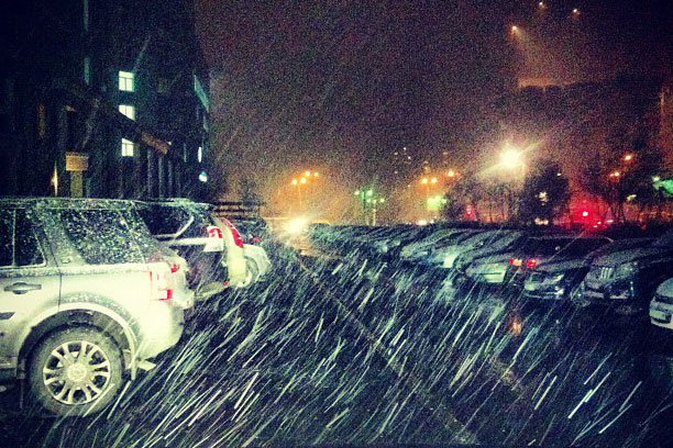 Екатеринбург дождался первого снега