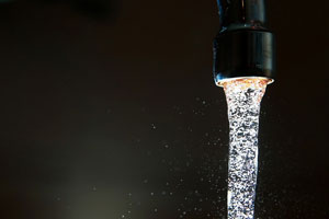 Причиной массового отравления жителей Первоуральска стала водопроводная вода