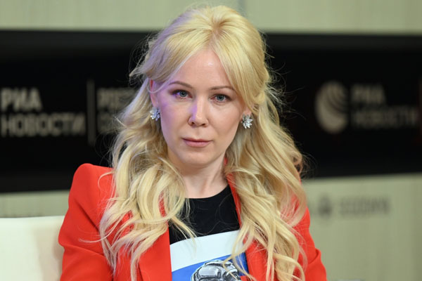 «Заставляют идти в −35»: школьники пожаловались Мизулиной на морозы в Екатеринбурге и Тюмени | На Урале родители пожаловались на посещение школ в сильные морозы