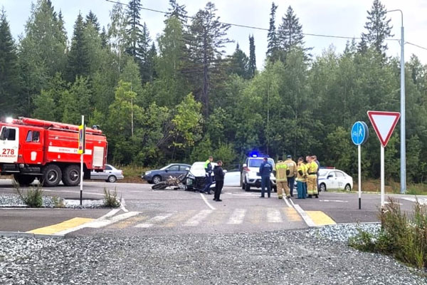 В Свердловской области в ДТП пострадал мотоциклист, который попал в реанимацию. Виновник был пьян