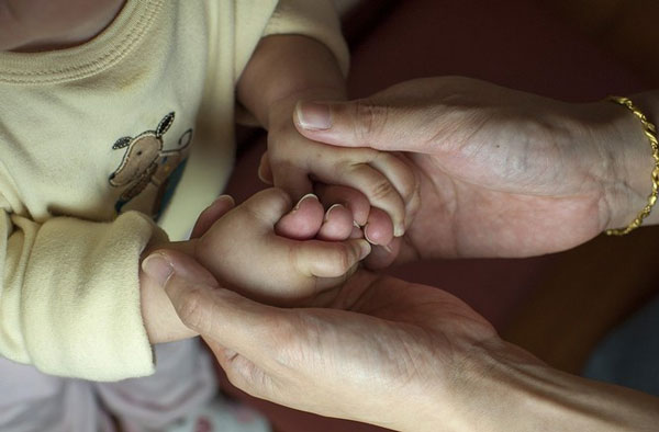 В Свердловской области за первые часы нового года родились 11 малышей | Первый на Урале новорождённый появился под бой курантов В Свердловской области за первые часы нового года родились 11 малышей | Первый на Урале новорождённый появился под бой курантов