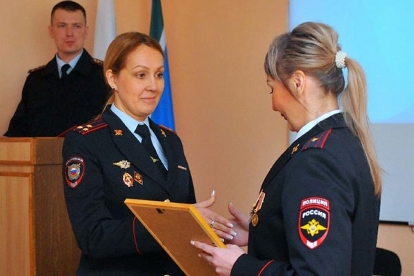 Врио руководителя УРЛС ГУ МВД области подвела итоги работы ОВД Артемовска за 2022 год Врио руководителя УРЛС ГУ МВД области подвела итоги работы ОВД Артемовска за 2022 год