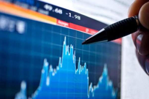 Санкции на лицо: в России наблюдается падение всех основных экономических показателей - от зарплат до инвестицийРосстат предоставил данные п Санкции на лицо: в России наблюдается падение всех основных экономических показателей - от зарплат до инвестицийРосстат предоставил данные п