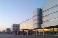 Наиболее популярными маршрутами в праздники для уральцев стали южные направления Наиболее популярными маршрутами в праздники для уральцев стали южные направления