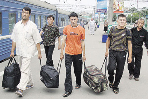 Таджики и узбеки едут в Пермский край Таджики и узбеки едут в Пермский край