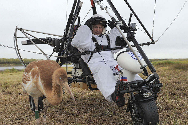 Путин занял третье место в рейтинге самых влиятельных людей