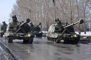 Экипажи боевых машин провели первую тренировку Парада Победы в Екатеринбурге. Фото Экипажи боевых машин провели первую тренировку Парада Победы в Екатеринбурге. Фото