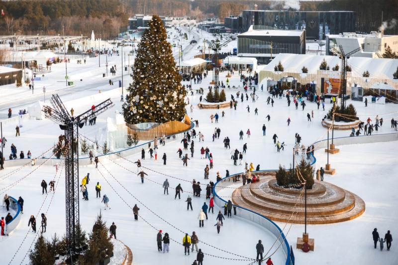 Екатеринбург в новогодние каникулы: как миллион человек провели праздники | Новогодние площадки Екатеринбурга за каникулы посетил миллион человек Екатеринбург в новогодние каникулы: как миллион человек провели праздники | Новогодние площадки Екатеринбурга за каникулы посетил миллион человек