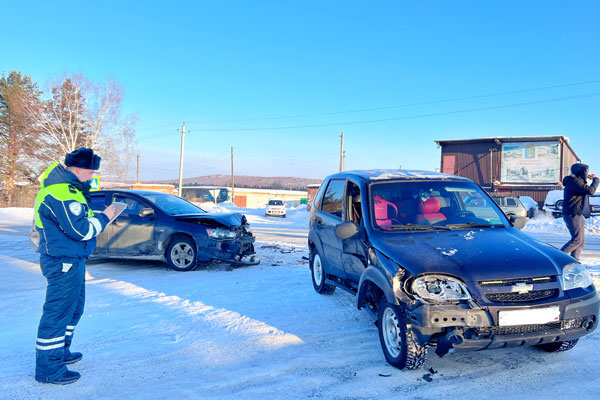 В Свердловской области в ДТП с тремя автомобилями пострадал один человек