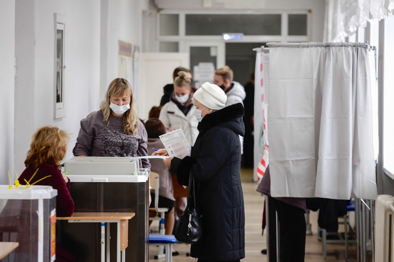 В Свердловской области на 15:00 ч. явка на выборах составила 19,84% В Свердловской области на 15:00 ч. явка на выборах составила 19,84%