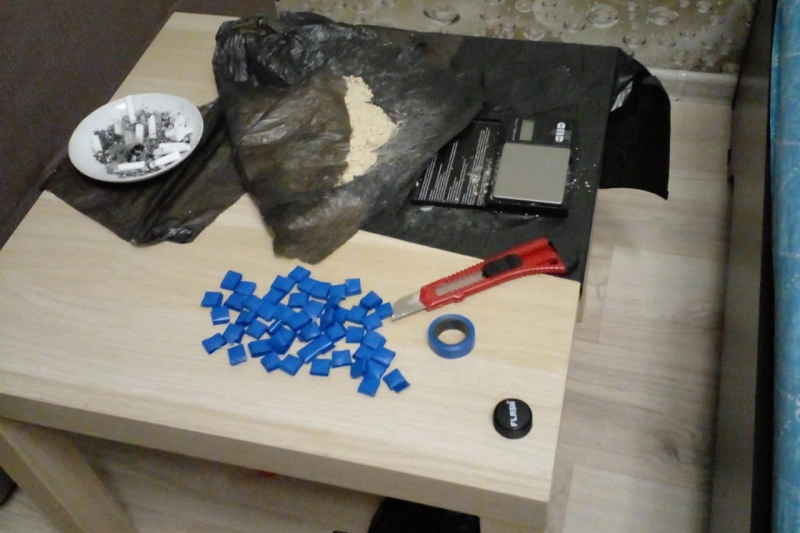 В Кургане полицейские задержали подозреваемого в покушении на сбыт наркотических средств