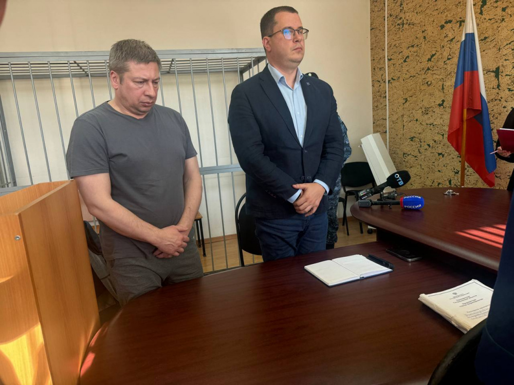 Суд вынес приговор бывшему замглавы Дегтярска Виктору Солдатову  | Бывший замглавы Дегтярска получил условный срок за коррупцию 