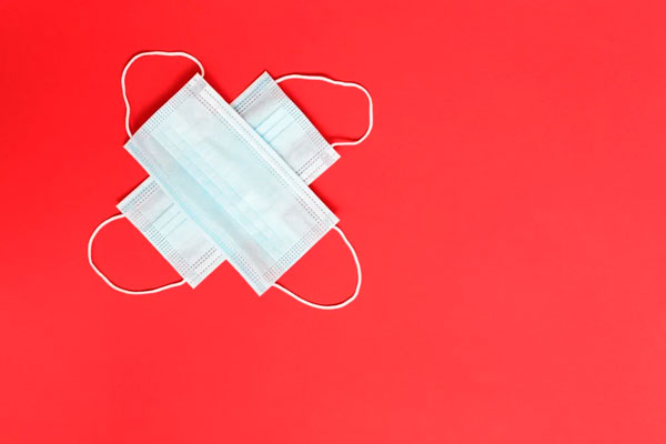 На Среднем Урале выявлено ещё 564 случая COVID-19 На Среднем Урале выявлено ещё 564 случая COVID-19