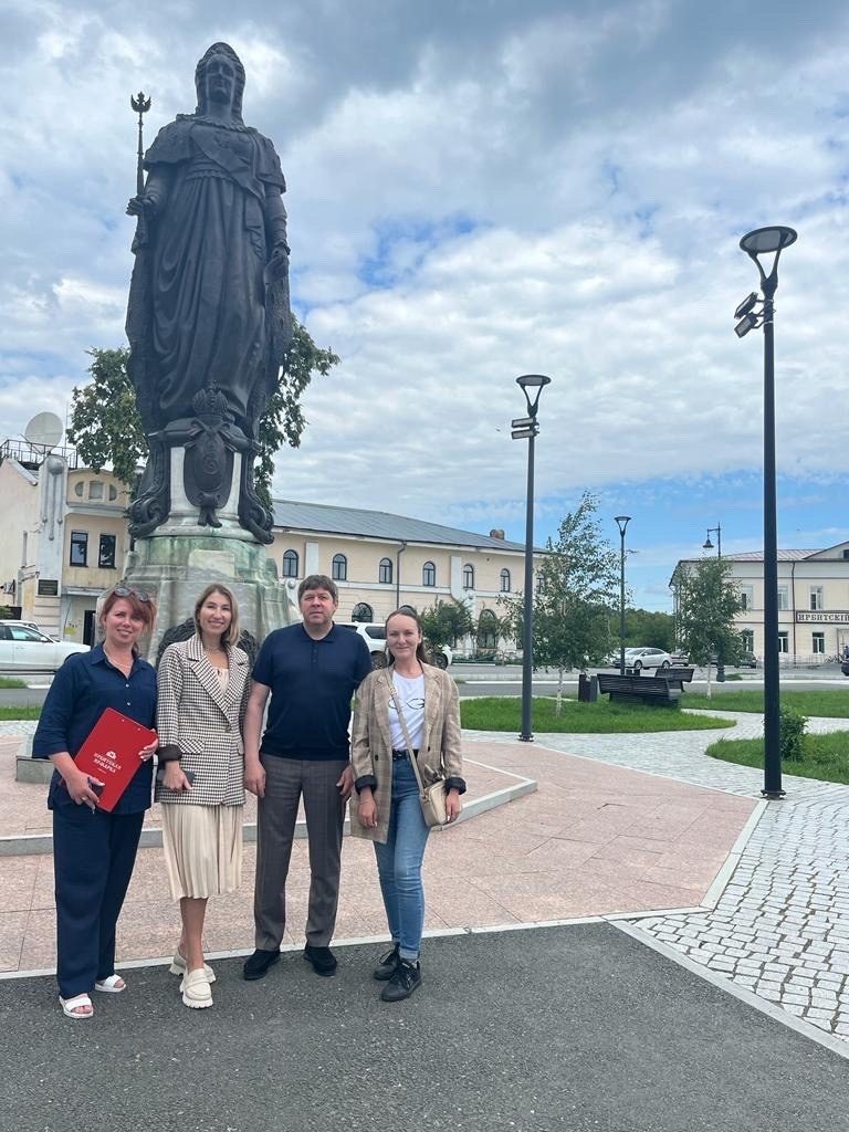 Новый директор регионального Центра развития туризма Свердловской области совершила свою первую рабочую поездку в город Ирбит
