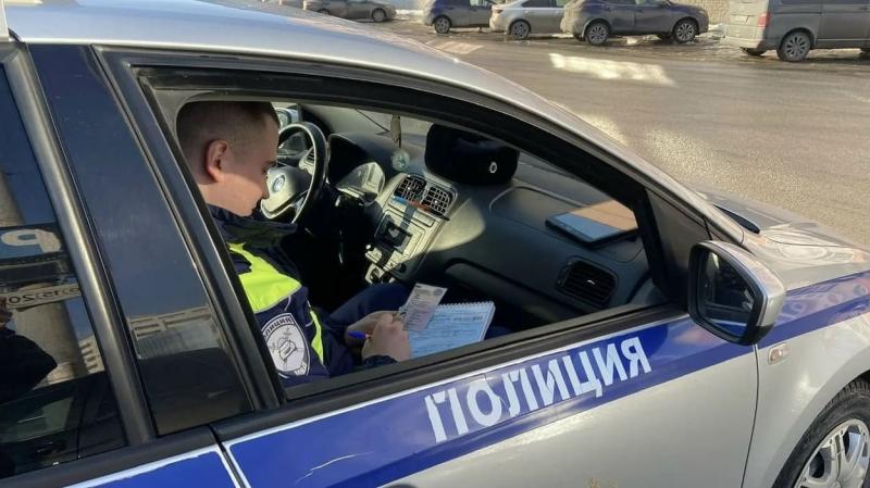 Массовые рейды на дорогах: как проходит операция «Должник» и чем грозит просрочка штрафа | Более 150 водителей оплатили штрафы за первые часы рейда в Свердловской области