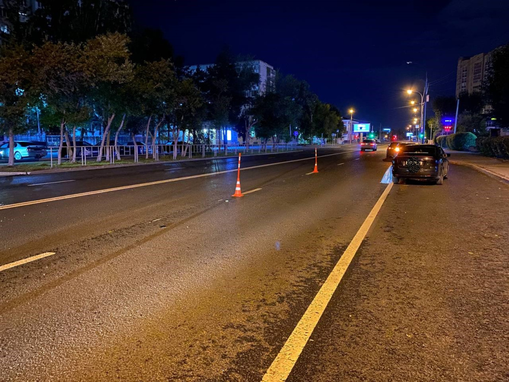 Автомобиль задавил женщину ночью в Тюмени  | В Тюмени на дороге погибла женщина-пешеход 