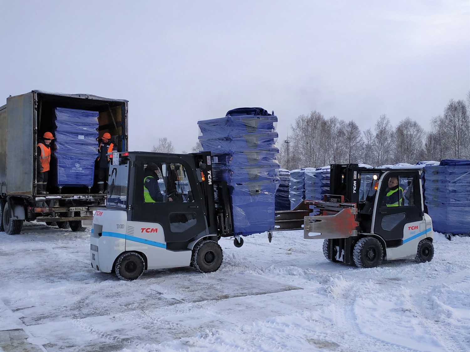 Региональный оператор поставит в муниципалитеты области новые контейнеры в рамках нацпроекта «Экология» Региональный оператор поставит в муниципалитеты области новые контейнеры в рамках нацпроекта «Экология»